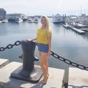 Meet your Posher, Tanya